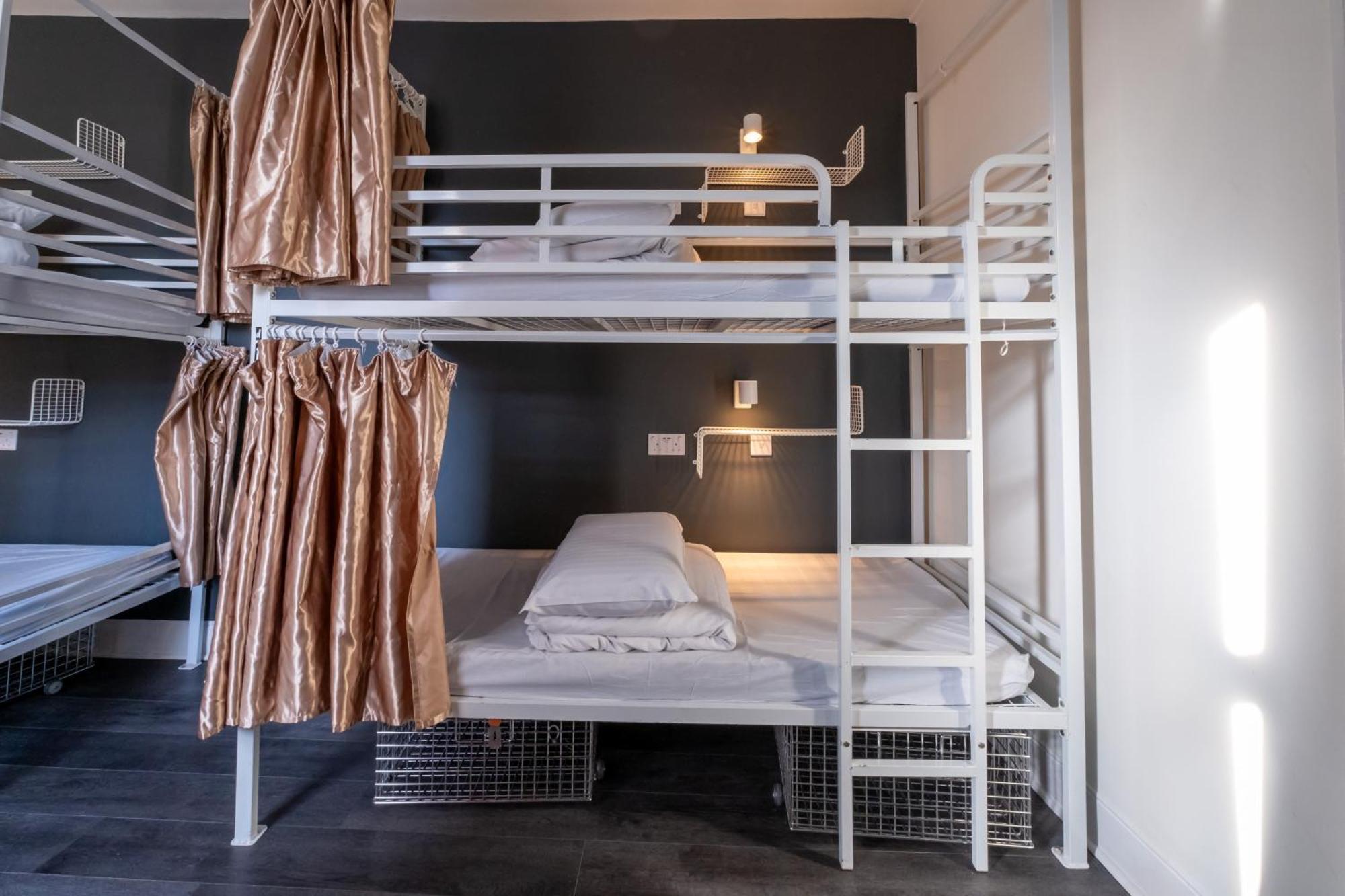 Book A Bed Hostels London Eksteriør billede