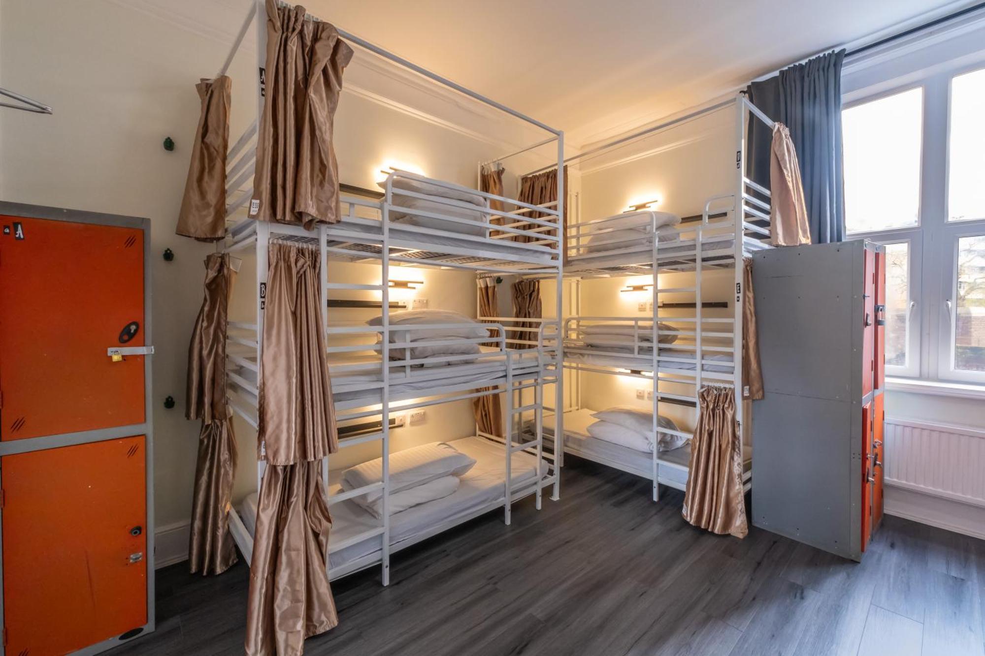 Book A Bed Hostels London Eksteriør billede